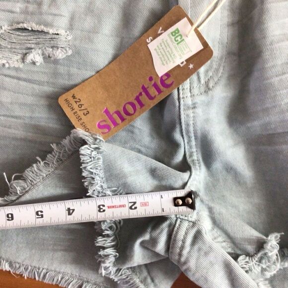 Woman’s Vanilla Star High Rise Shortie‎ Distressed Celeste Wash Size 3 - Picture 5 of 8